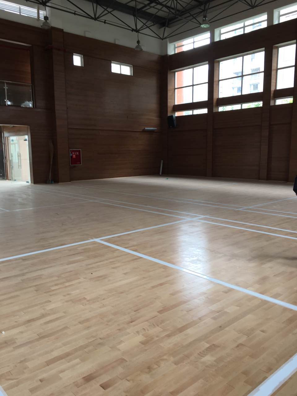 實(shí)木運(yùn)動地板,運(yùn)動木地板 實(shí)木運(yùn)動地板,運(yùn)動木地板